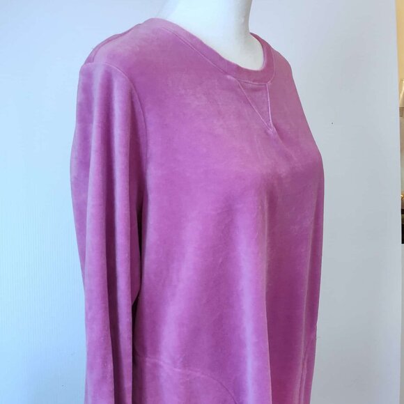 d&co pink, lilac long sleeved, crew neck velour tunic size M - Picture 2 of 10